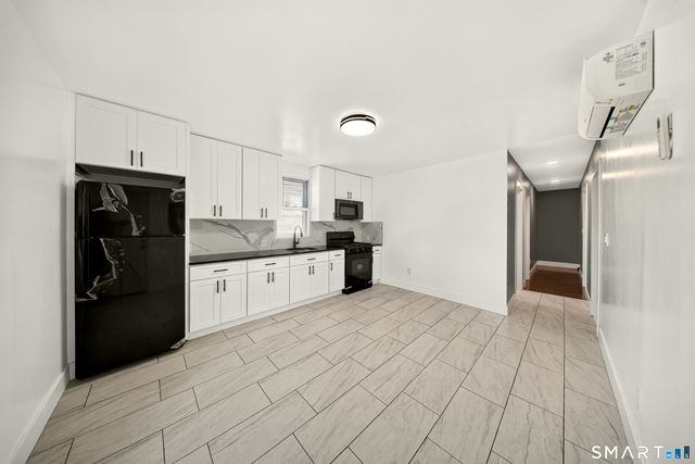359 Park Avenue 1, Bridgeport, CT 06604