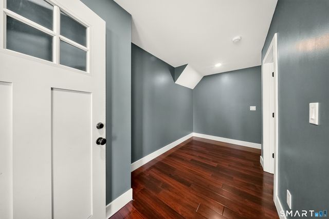 359 Park Avenue 1, Bridgeport, CT 06604
