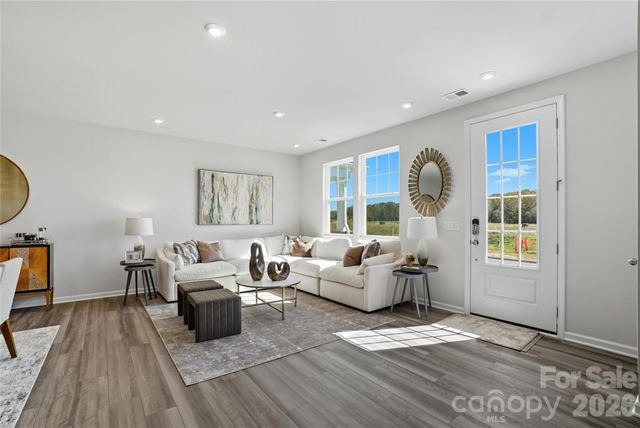 2582 Selbourne Drive, Gastonia, NC 28052