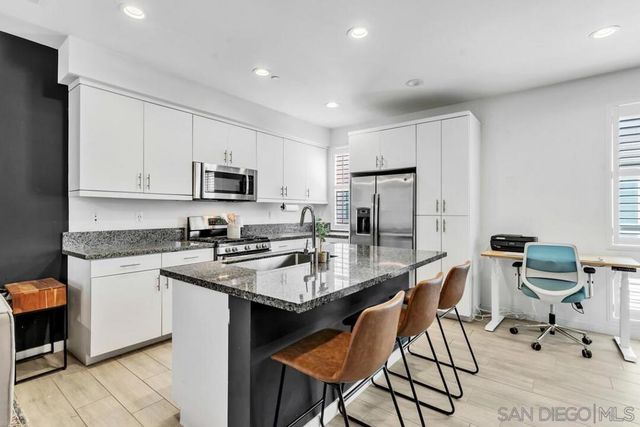 1842 Observation Way 3, Chula Vista, CA 91915