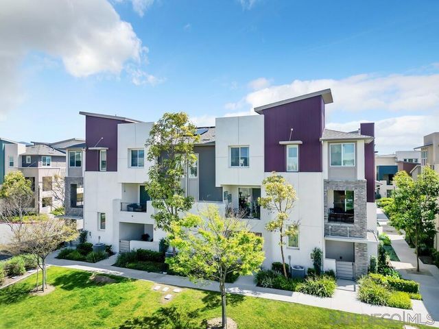 1842 Observation Way 3, Chula Vista, CA 91915