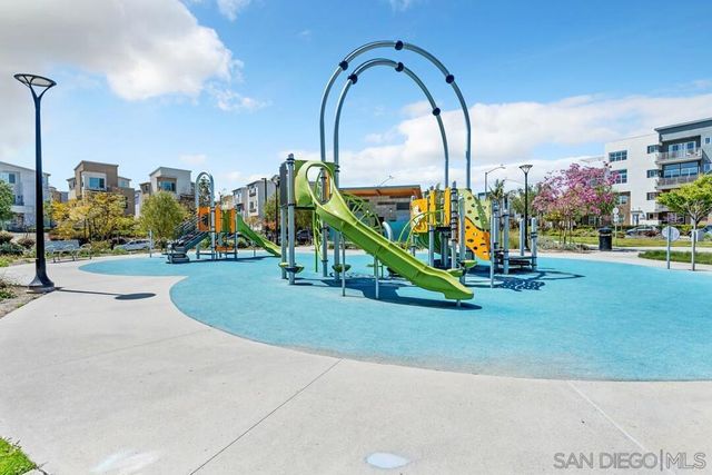 1842 Observation Way 3, Chula Vista, CA 91915