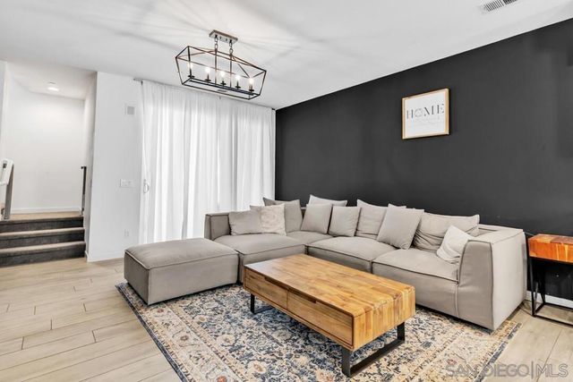 1842 Observation Way 3, Chula Vista, CA 91915