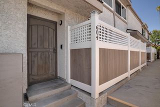 19540 Sherman Way 604, Reseda, CA 91335
