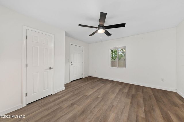 536 E Seneca Street, Tucson, AZ 85705