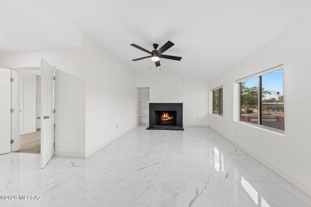 536 E Seneca Street, Tucson, AZ 85705