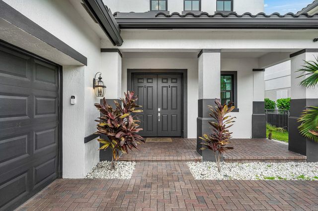 3138 Streng Lane, Royal Palm Beach, FL 33411