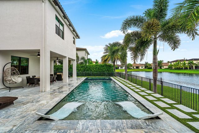 3138 Streng Lane, Royal Palm Beach, FL 33411