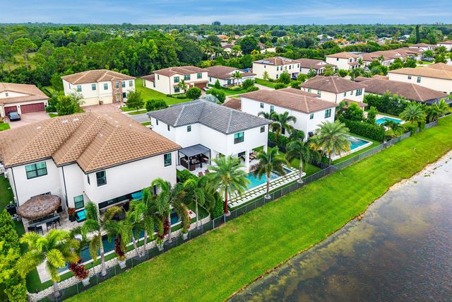 3138 Streng Lane, Royal Palm Beach, FL 33411