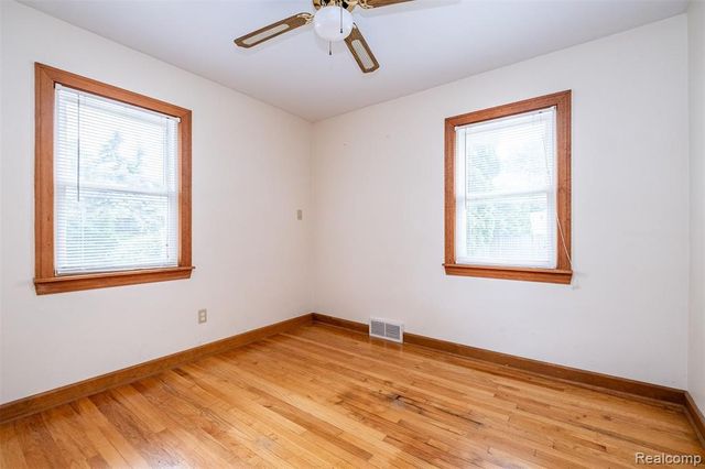 807 Vermont Avenue, Royal Oak, MI 48067