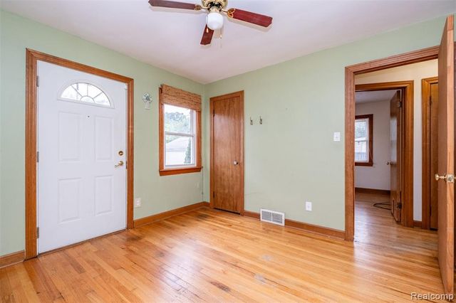807 Vermont Avenue, Royal Oak, MI 48067