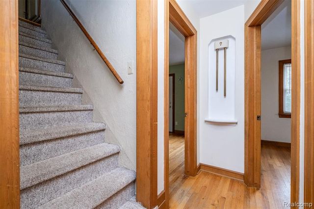 807 Vermont Avenue, Royal Oak, MI 48067