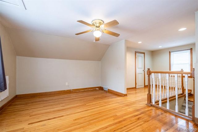 807 Vermont Avenue, Royal Oak, MI 48067
