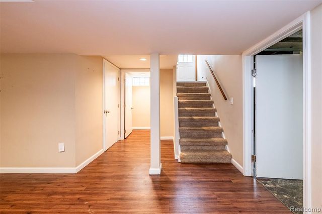807 Vermont Avenue, Royal Oak, MI 48067