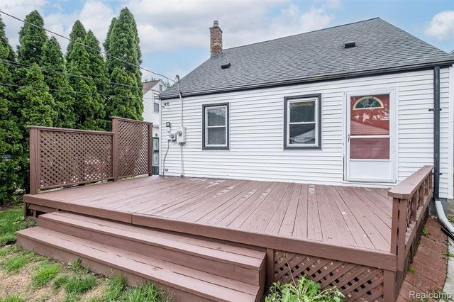 807 Vermont Avenue, Royal Oak, MI 48067