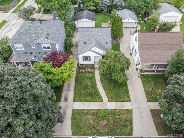 807 Vermont Avenue, Royal Oak, MI 48067