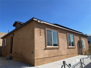 504 E Stuart 2, Redlands, CA 92374
