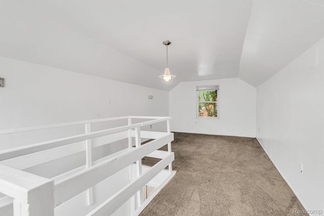 15275 Eastburn Street, Detroit, MI 48205