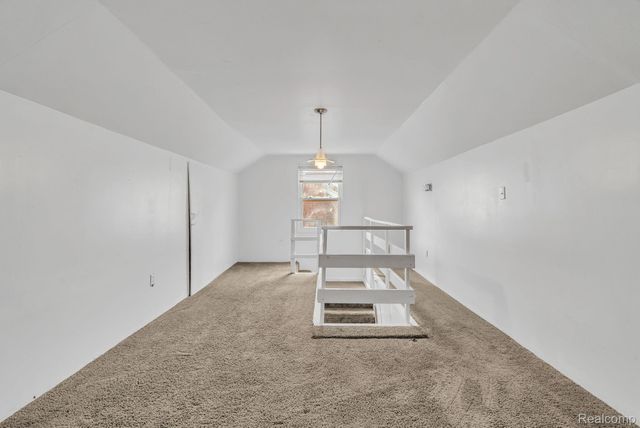 15275 Eastburn Street, Detroit, MI 48205