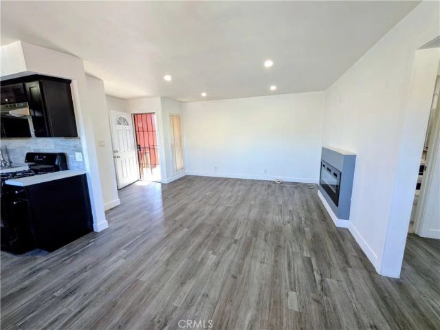 1708 Pine Avenue 14, Long Beach, CA 90813
