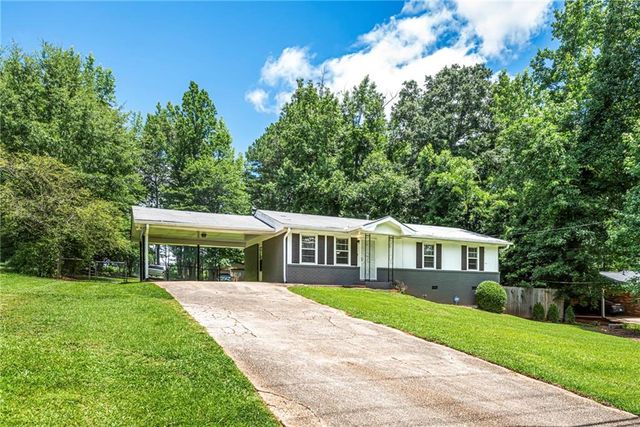 5082 Central Church Road, Douglasville, GA 30135