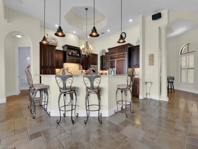 511 SW 53rd TER, Cape Coral, FL 33914