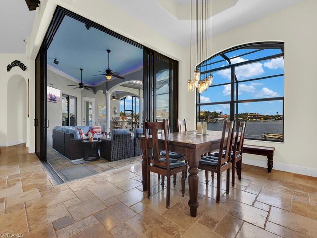 511 SW 53rd TER, Cape Coral, FL 33914