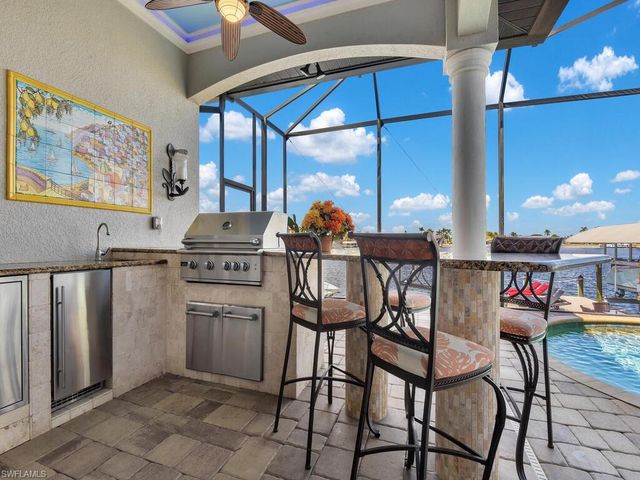 511 SW 53rd TER, Cape Coral, FL 33914