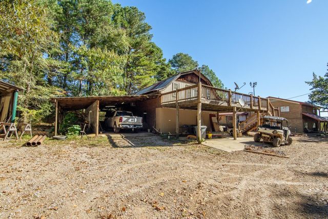 3540 DAMON RD, Michie, TN 38357