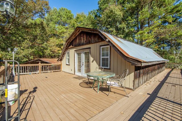 3540 DAMON RD, Michie, TN 38357