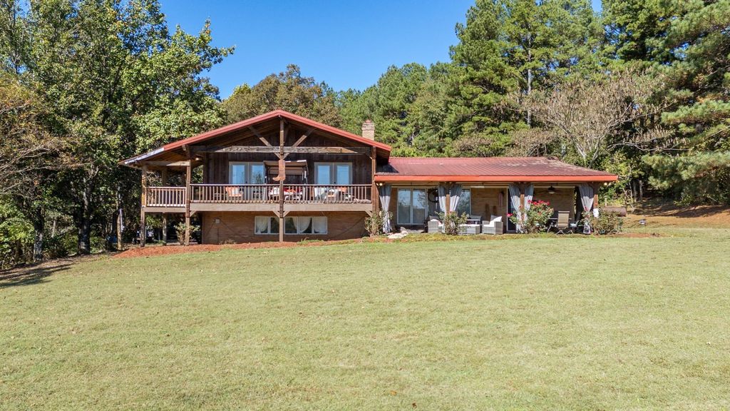3540 DAMON RD, Michie, TN 38357