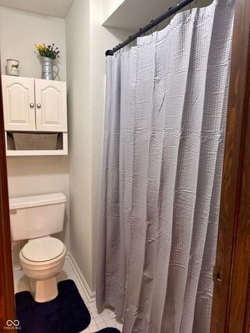 263 Queensway Drive, Avon, IN 46123