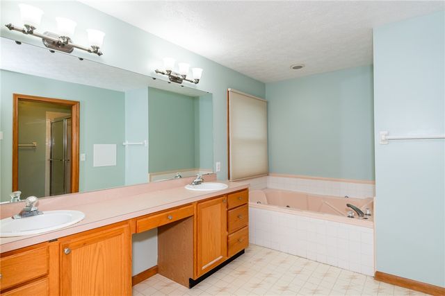 7825 Belle Plain Drive, Huber Heights, OH 45424