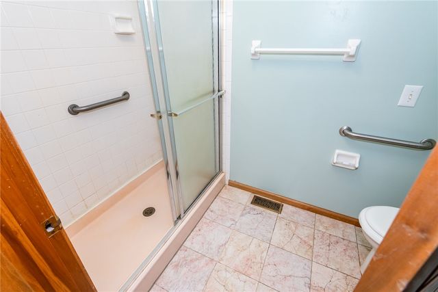 7825 Belle Plain Drive, Huber Heights, OH 45424