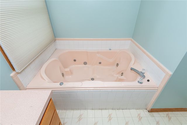 7825 Belle Plain Drive, Huber Heights, OH 45424