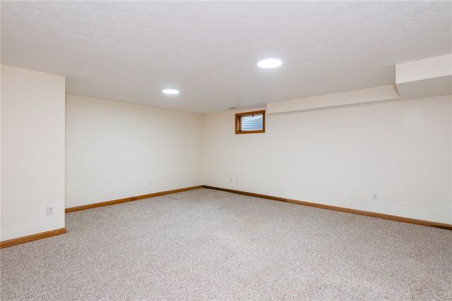 7825 Belle Plain Drive, Huber Heights, OH 45424