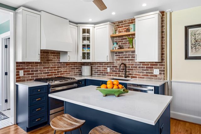 3731 ROLAND AVE, Baltimore, MD 21211