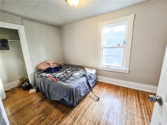 28 5th Street, Rochester, NY 14605