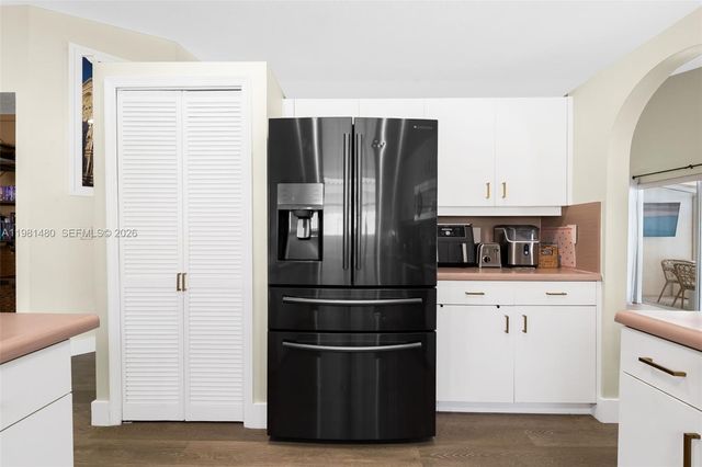 334 SW 194th Ave, Pembroke Pines, FL 33029