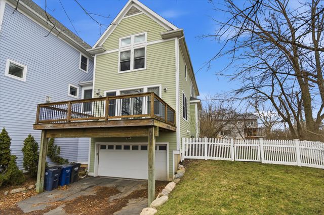 201 W Summit Street, Ann Arbor, MI 48103