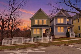 201 W Summit Street, Ann Arbor, MI 48103