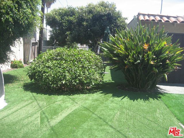 5310 S Rimpau Boulevard, Los Angeles, CA 90043