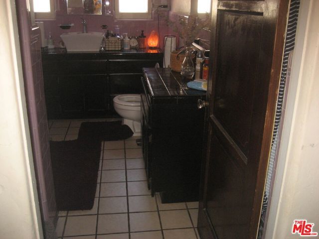5310 S Rimpau Boulevard, Los Angeles, CA 90043