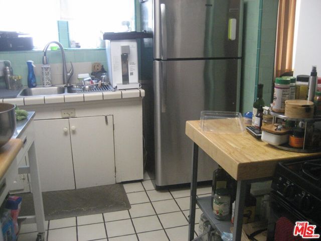 5310 S Rimpau Boulevard, Los Angeles, CA 90043
