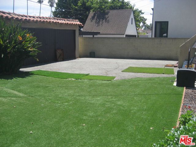 5310 S Rimpau Boulevard, Los Angeles, CA 90043