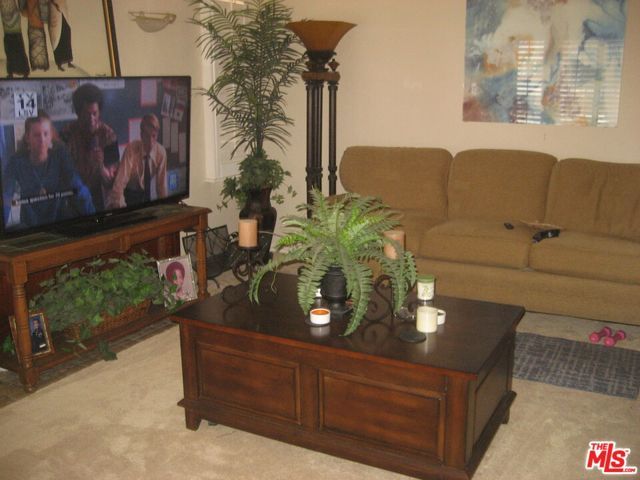 5310 S Rimpau Boulevard, Los Angeles, CA 90043