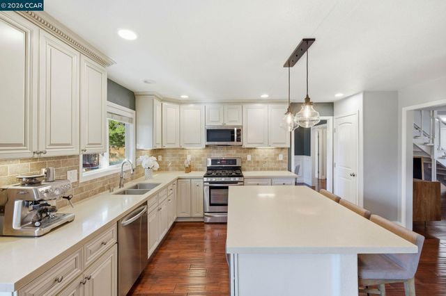 1795 Klier Dr, Concord, CA 94518