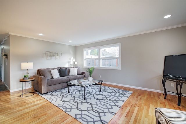 15023 Simonds Road NE, Kenmore, WA 98028