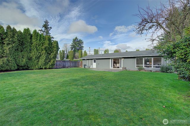 15023 Simonds Road NE, Kenmore, WA 98028