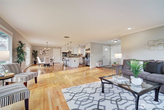 15023 Simonds Road NE, Kenmore, WA 98028